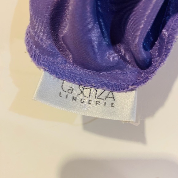 Purple silky dress - Picture 2 of 3